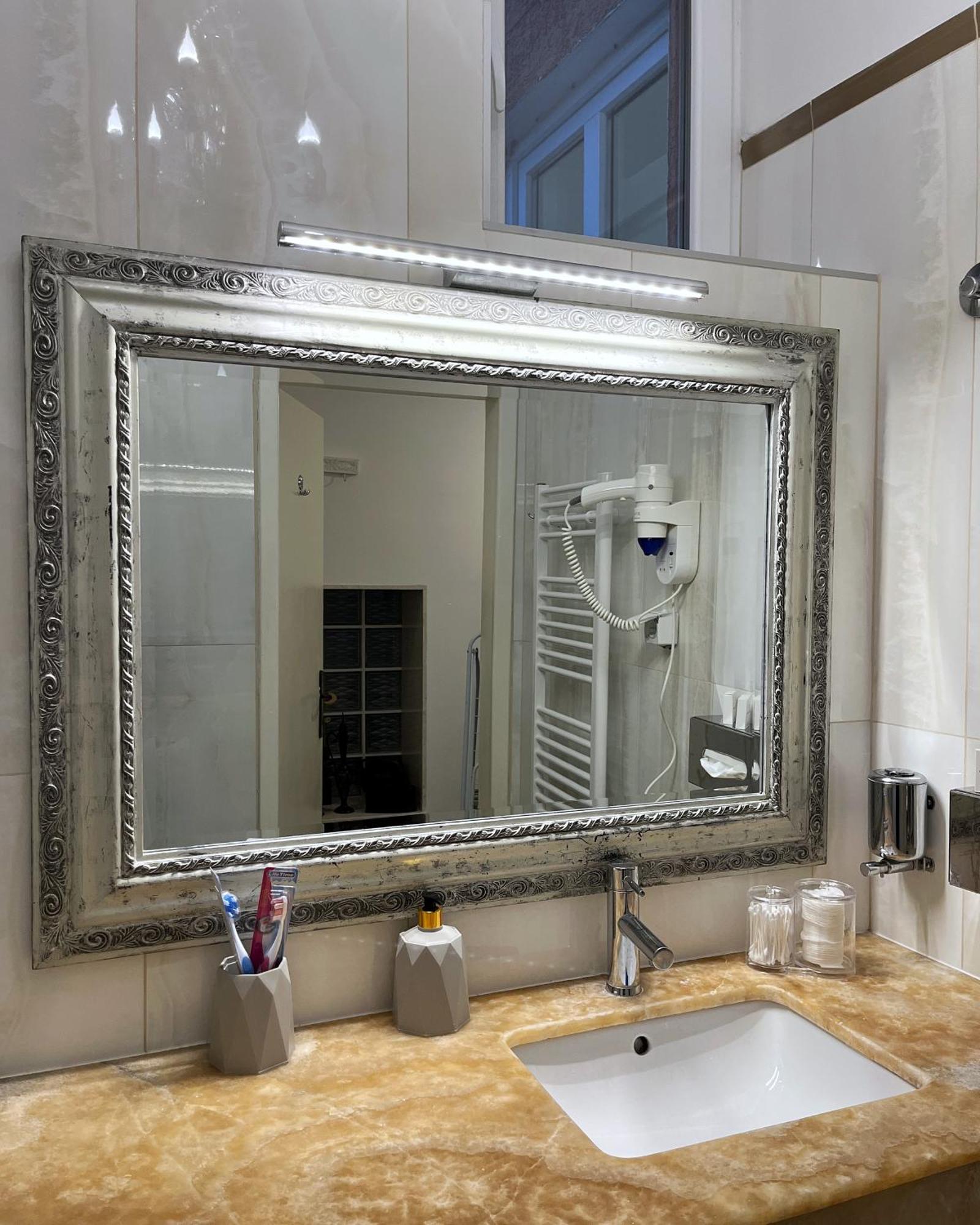 Main Street Retreat Apartment With Free Parking SJJ Exterior foto